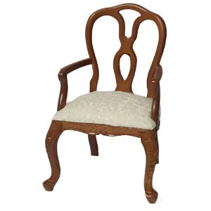 Fine Quality Dining Chair With Arms