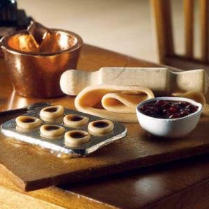Jam Tart Baking Set