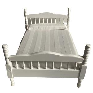 Double Bed Spindle Back White