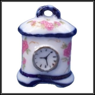 China Blue Clock
