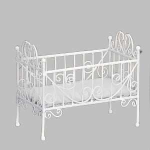 White Wire Elegant Baby Crib