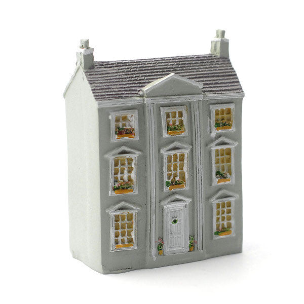 The Classical Miniature Doll House