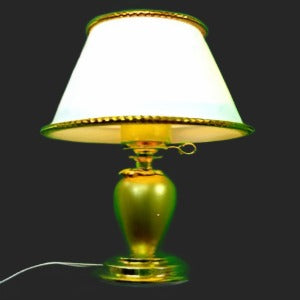Table Lamp With A Pearl Base